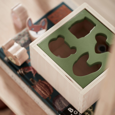 Kid's Concept Edvin fa formabedobó kocka